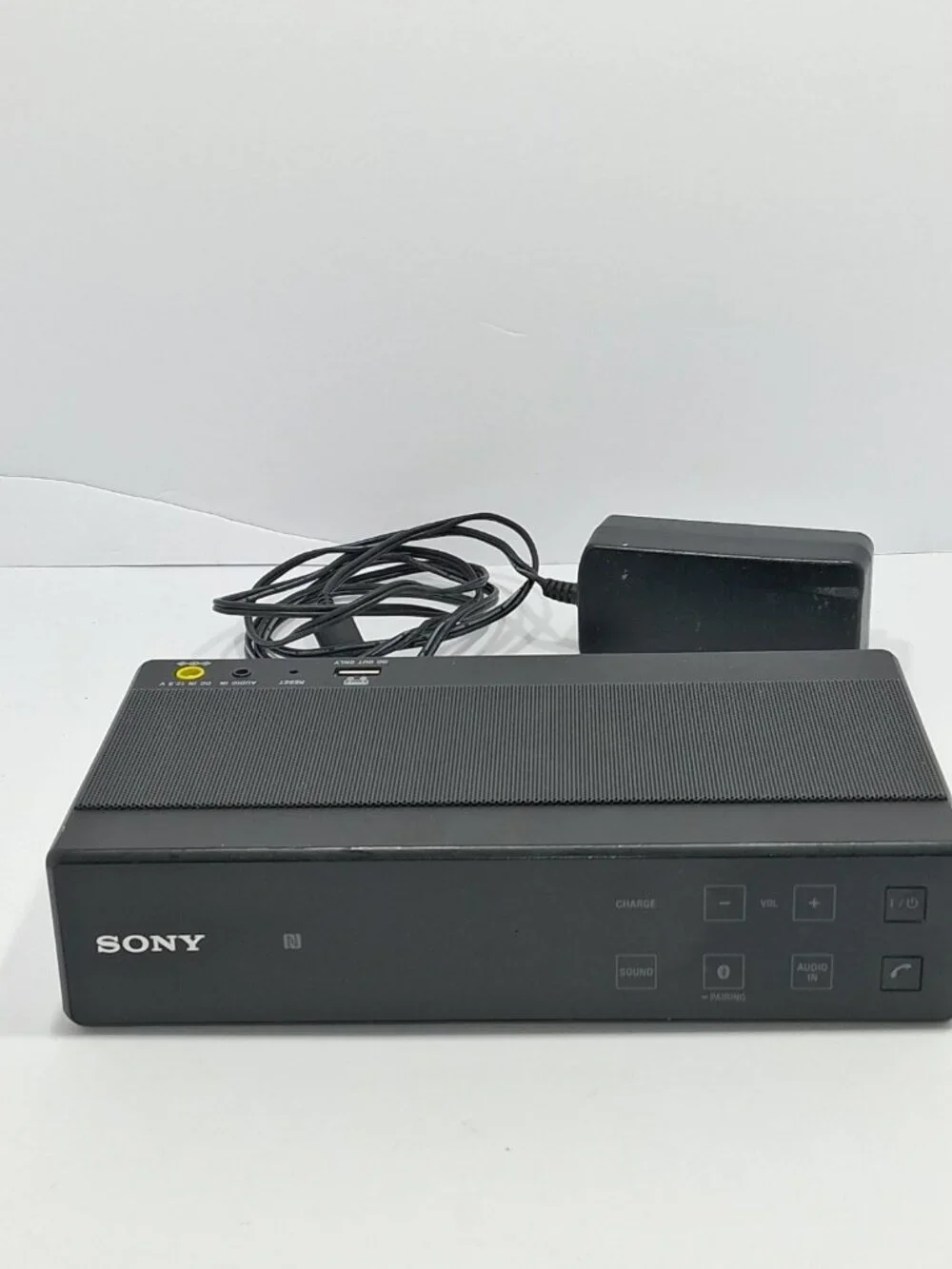 Sony SRS-X5 Portable Personal Audio System Bluetooth Speaker With Charger